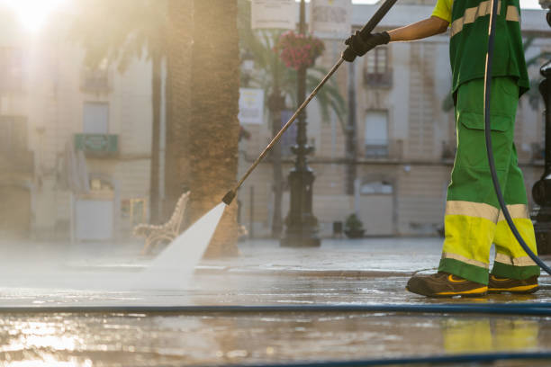 Best Gas Station Cleaning  in Parkston, SD